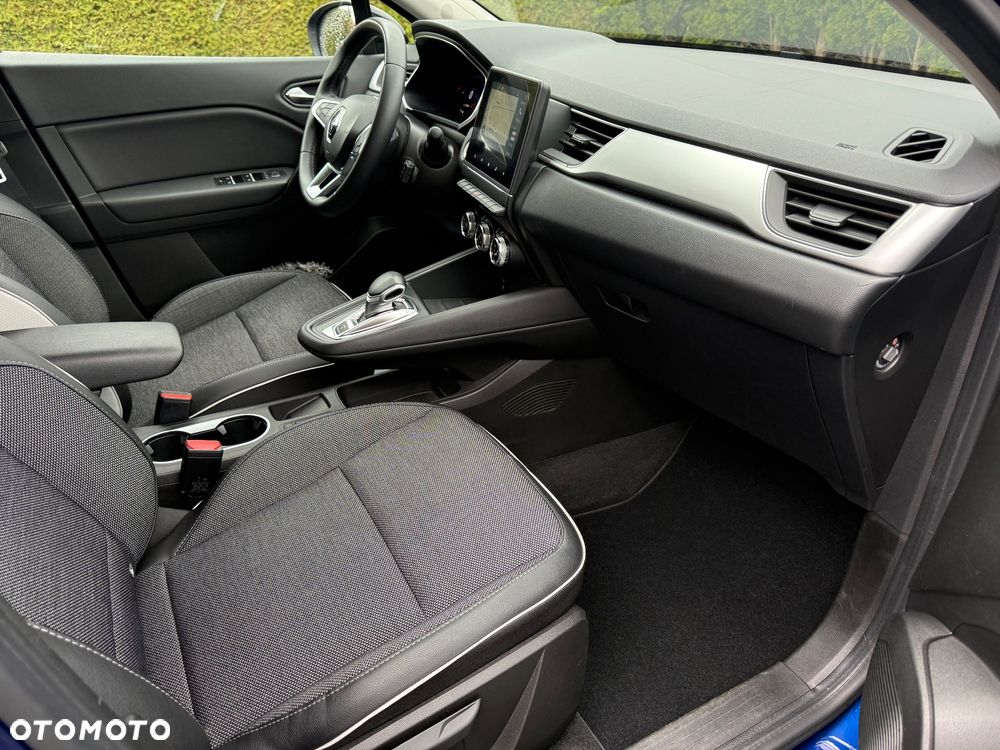 Renault Captur 1.6 E-TECH Plug-In Intens - 11