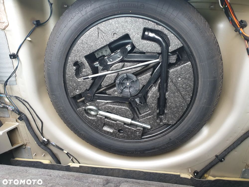 Volvo V70 D4 Geartronic Linje Svart - 40
