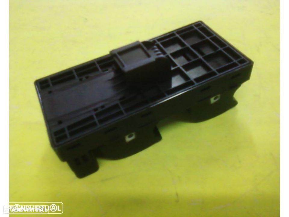 botões vidros Audi A4 B7 (novos) - 2