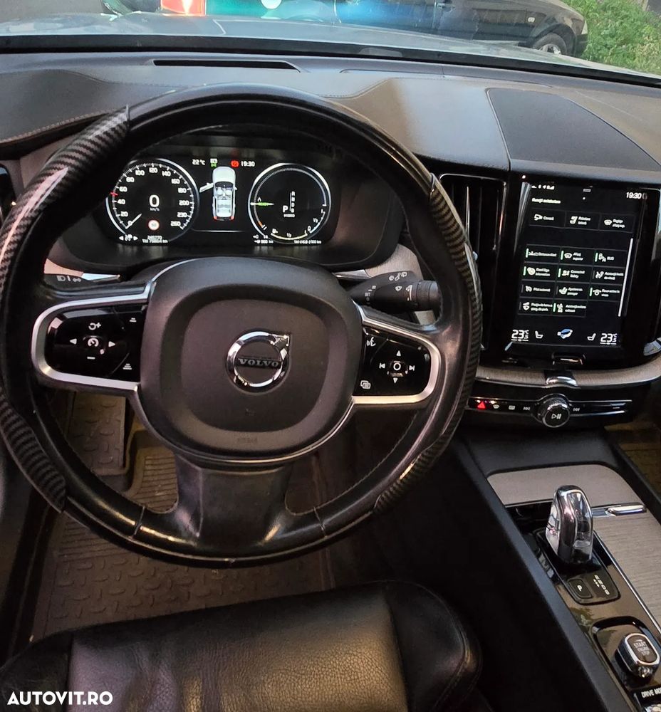 Volvo XC 60 T8 Twin Engine AWD Inscription - 14
