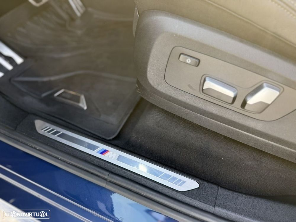 BMW X5 30 d xDrive Pack M - 9