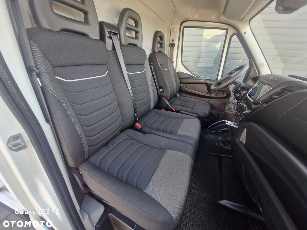 Iveco 35s16 - 27