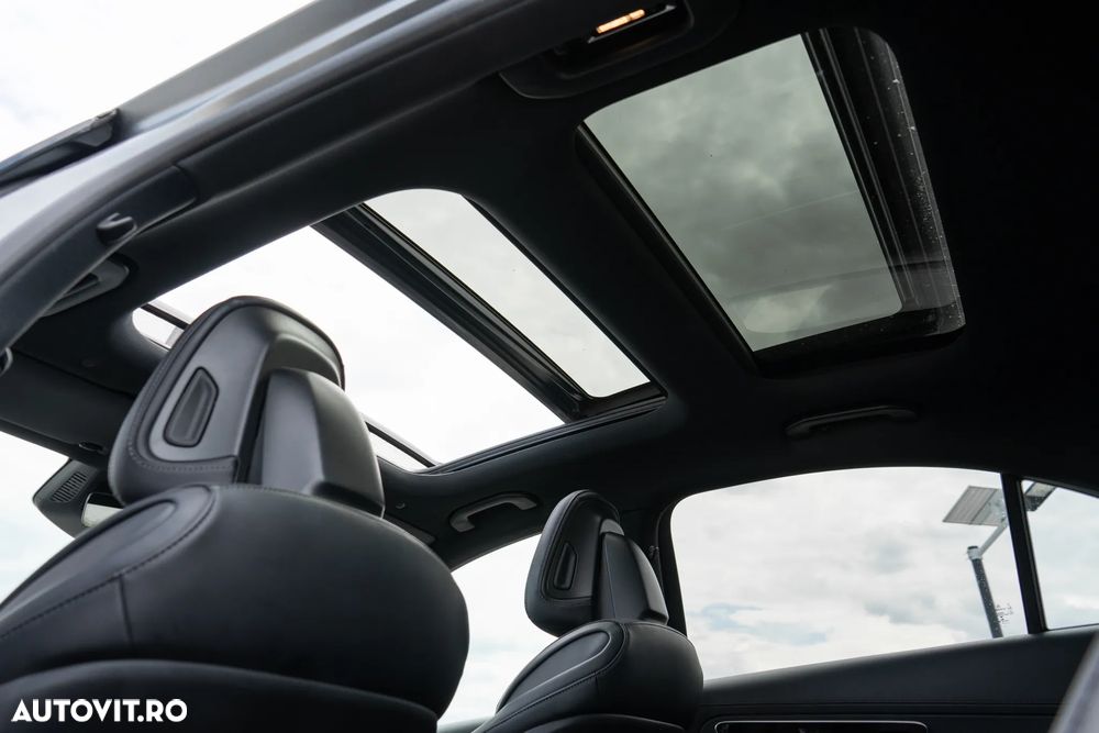Mercedes-Benz C 300 4MATIC 9G-TRONIC AMG Line - 36