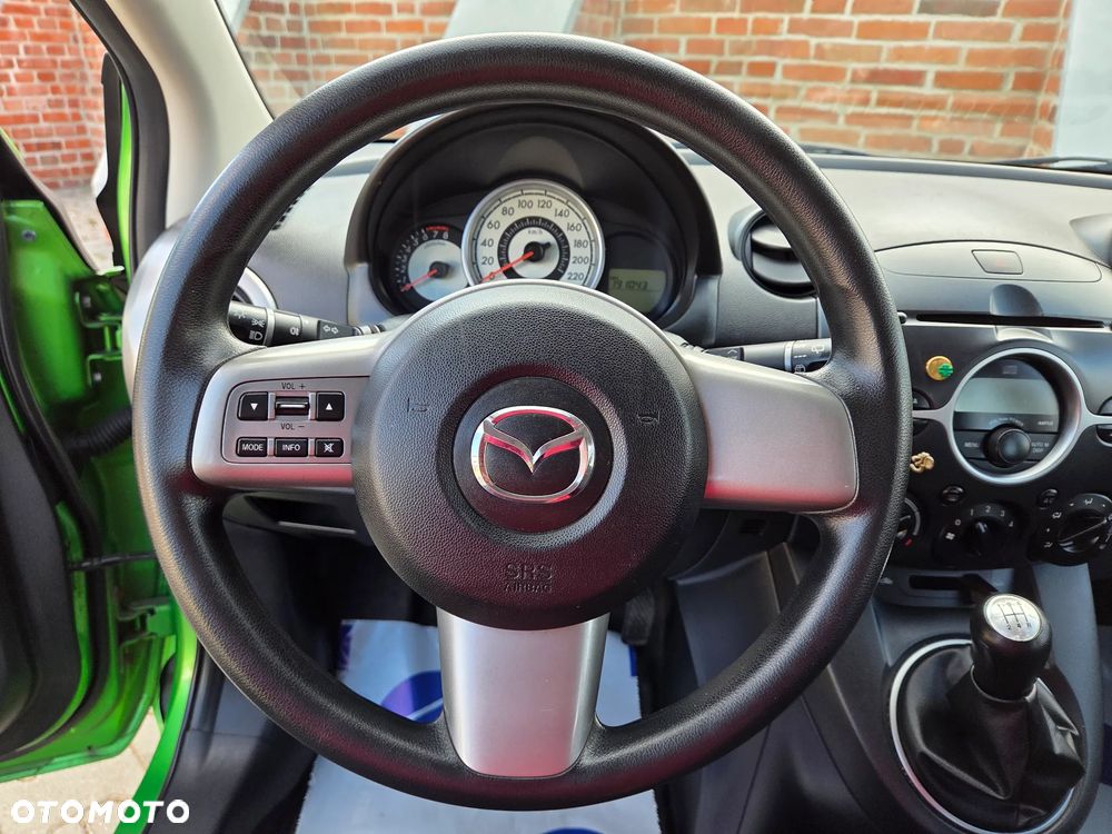 Mazda 2 - 21