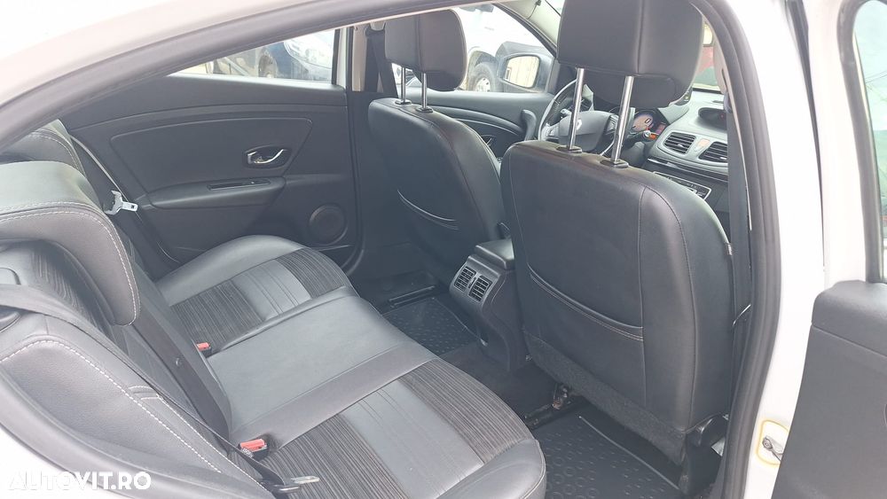 Renault Fluence - 5