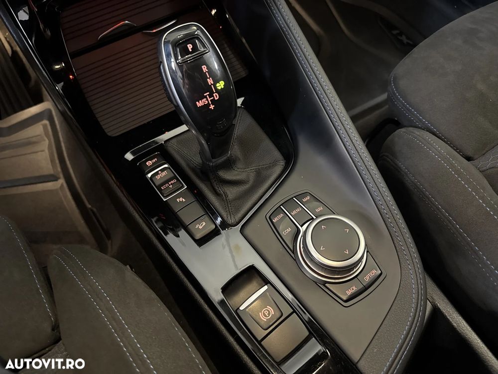 BMW X1 xDrive20i AT M Sport - 18