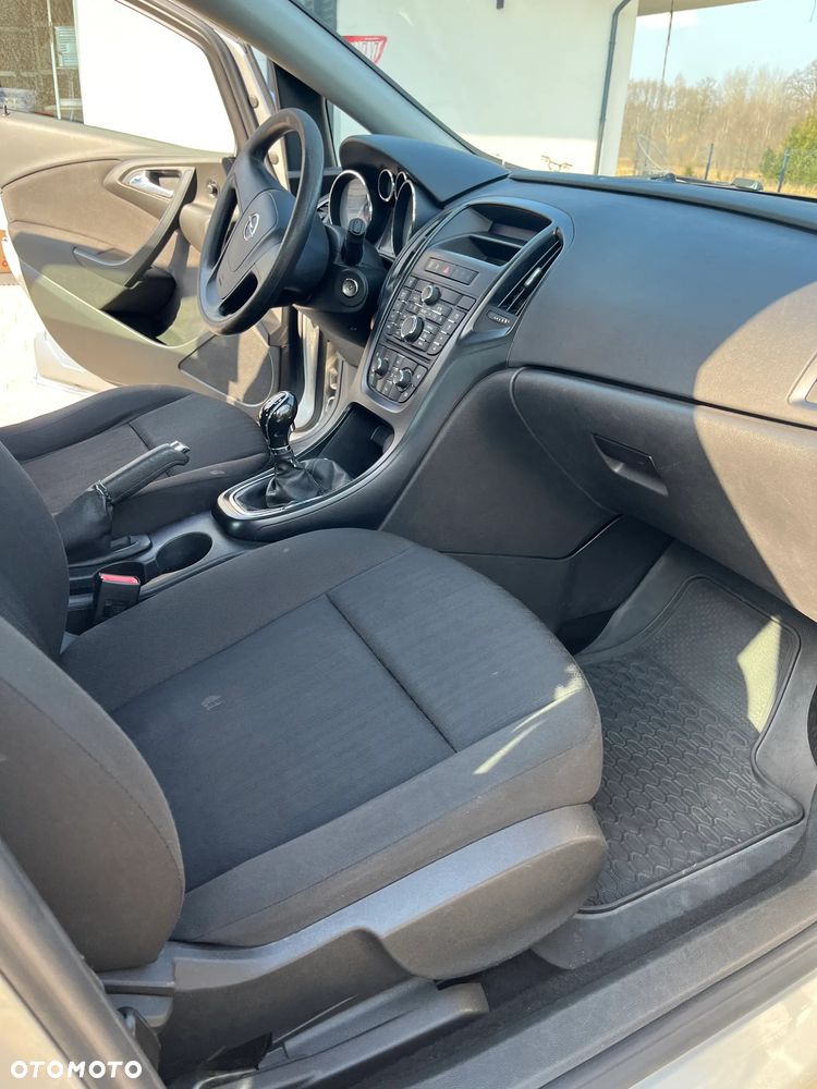 Opel Astra - 17