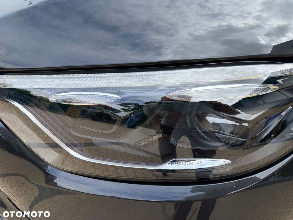 Mercedes-Benz GLC 220 d mHEV 4-Matic AMG Line - 10