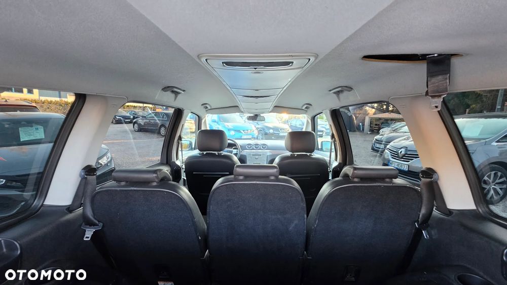 Ford Galaxy 2.0 TDCi Gold X - 23