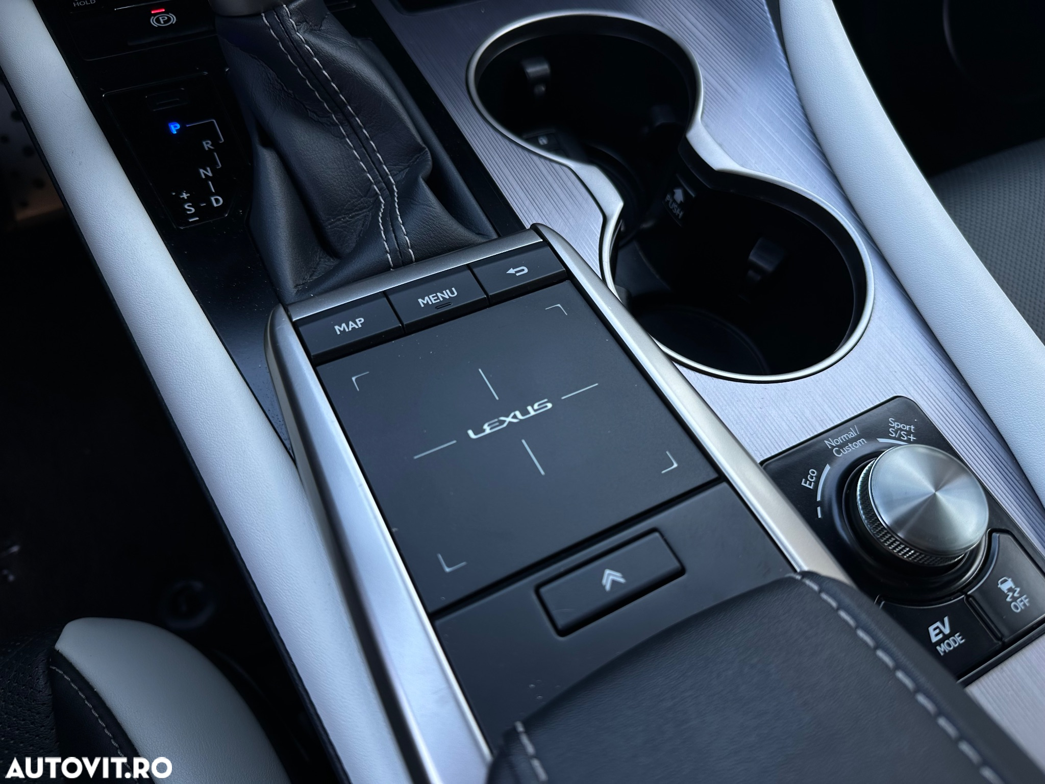 Lexus Seria RX 450h AWD F Sport Plus - 16