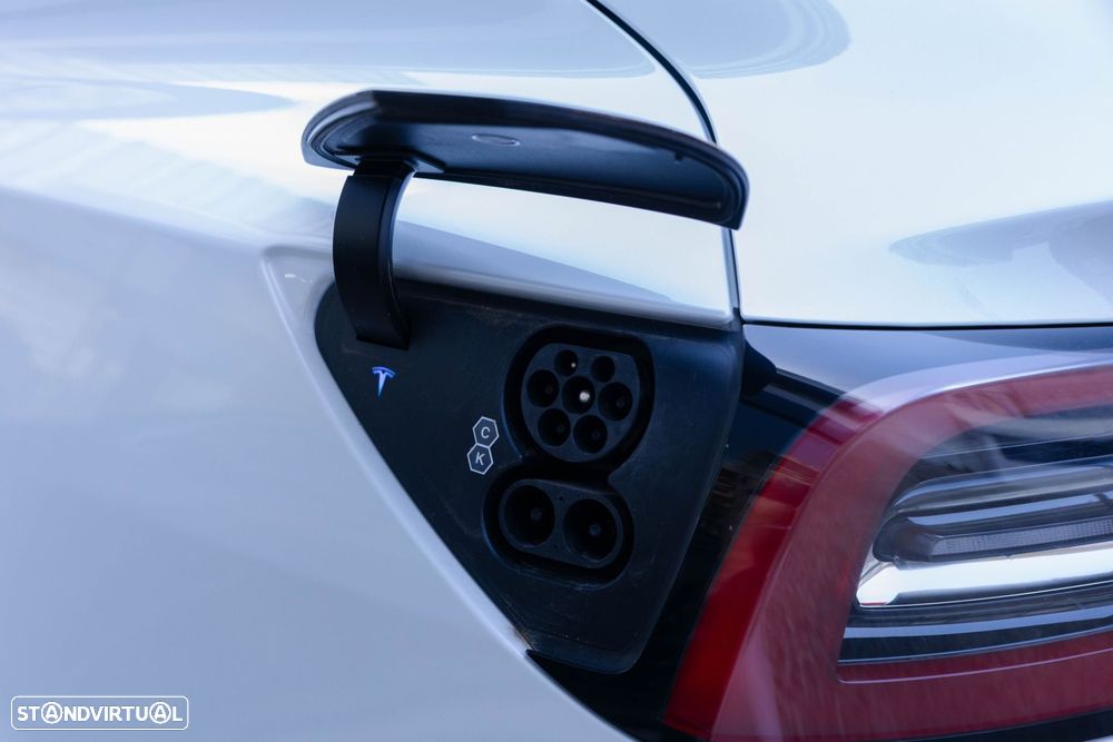 Tesla Model 3 Long Range Tração Integral - 32