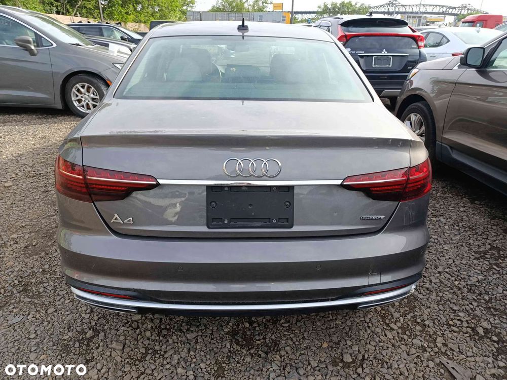 Audi A4 Limousine 40 TFSI quattro S tronic - 24