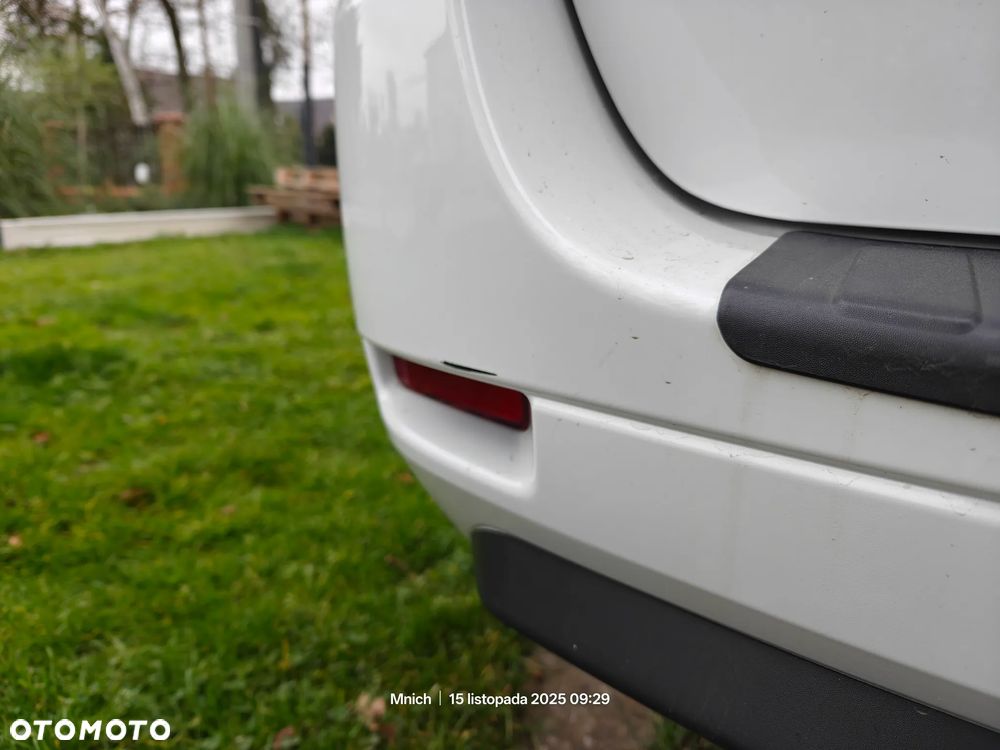 Dacia Logan 0.9 TCe Laureate S&S - 3