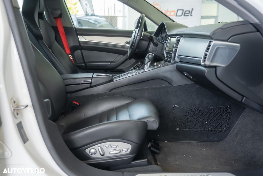 Porsche Panamera 4S PDK - 15