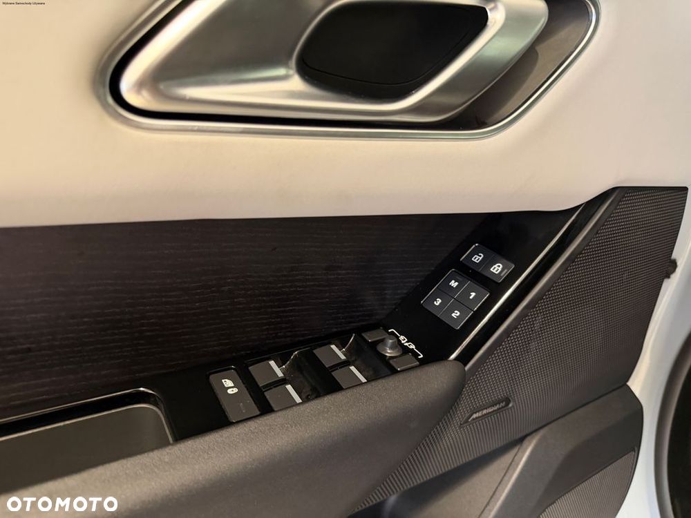 Land Rover Range Rover Velar 2.0 P250 Dynamic SE - 20