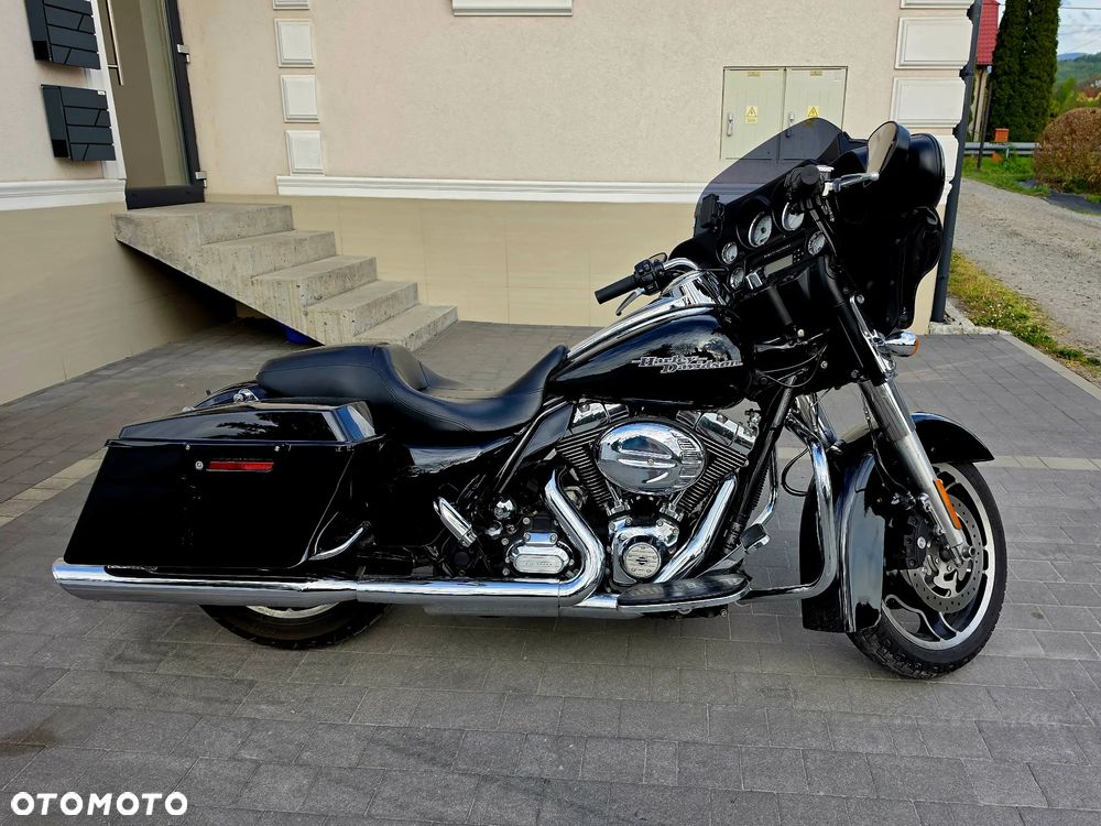 Harley-Davidson CVO Street Glide - 7