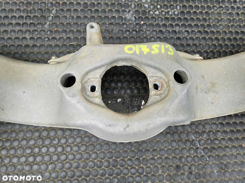 Łapa Wspornik 8E0399263R Poduszka Podpora Belka Skrzyni Skrzynia Biegów Audi A4 B6 B7 - 4