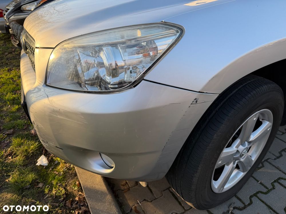 Toyota RAV4 2.0 4x4 - 8