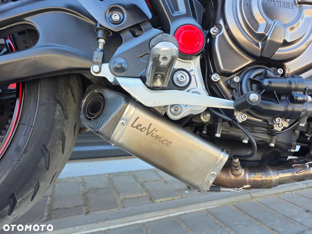 Yamaha MT - 22