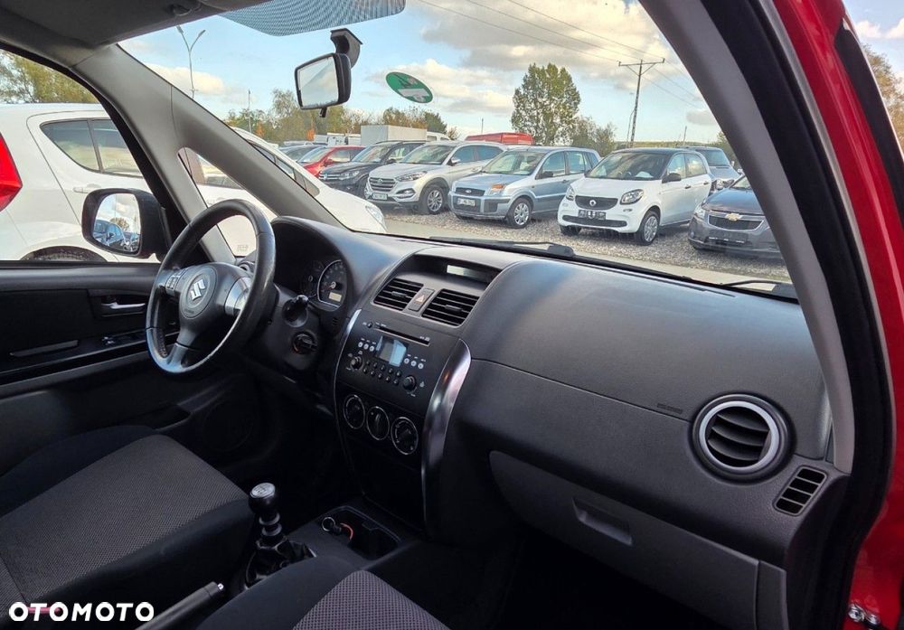 Suzuki SX4 - 8