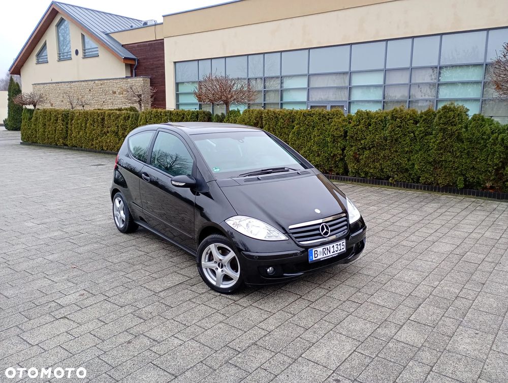 Mercedes-Benz Klasa A 200 Avantgarde Edition 10 - 11