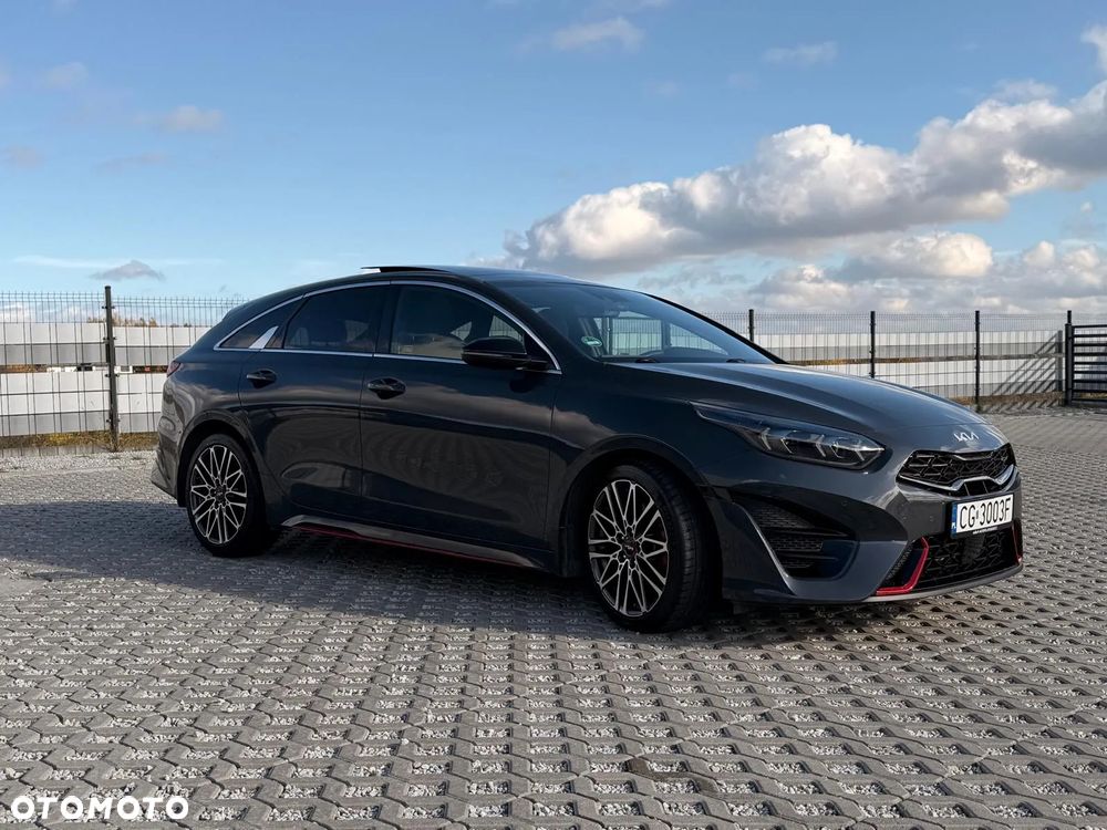Kia ProCeed - 5