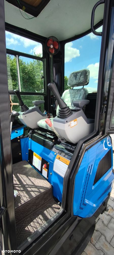 Inny NOWA MINIKOPARKA 1.6T KUBOTA D902 - 15