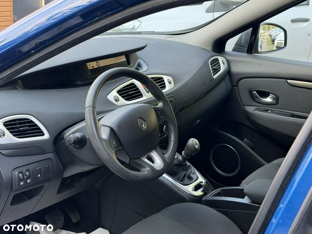 Renault Scenic - 13