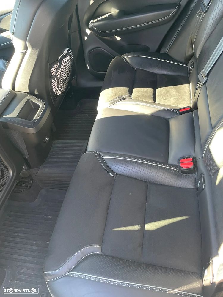 Volvo XC 60 2.0 D4 R-Design AWD Geartronic - 5