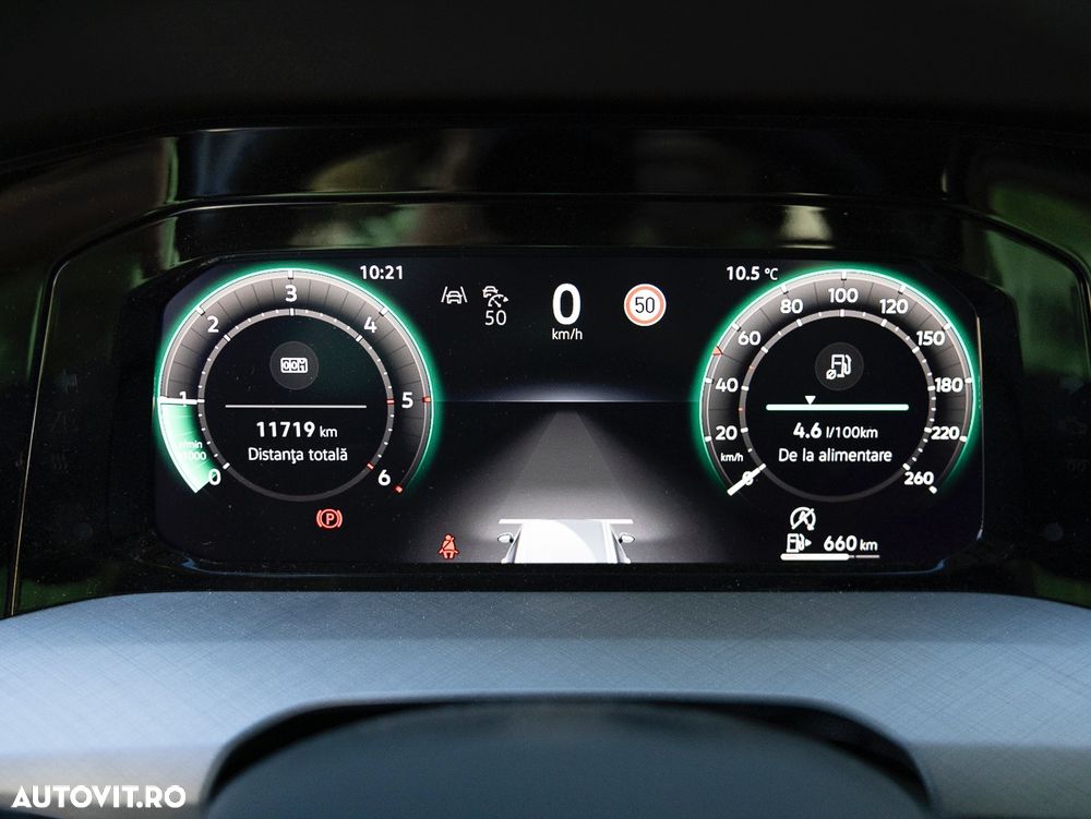 Volkswagen Golf 2.0 TDI Life - 10