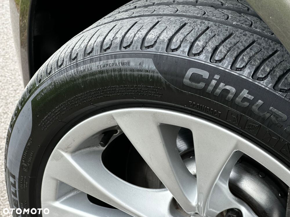 BMW Seria 5 525d Modern Line - 25