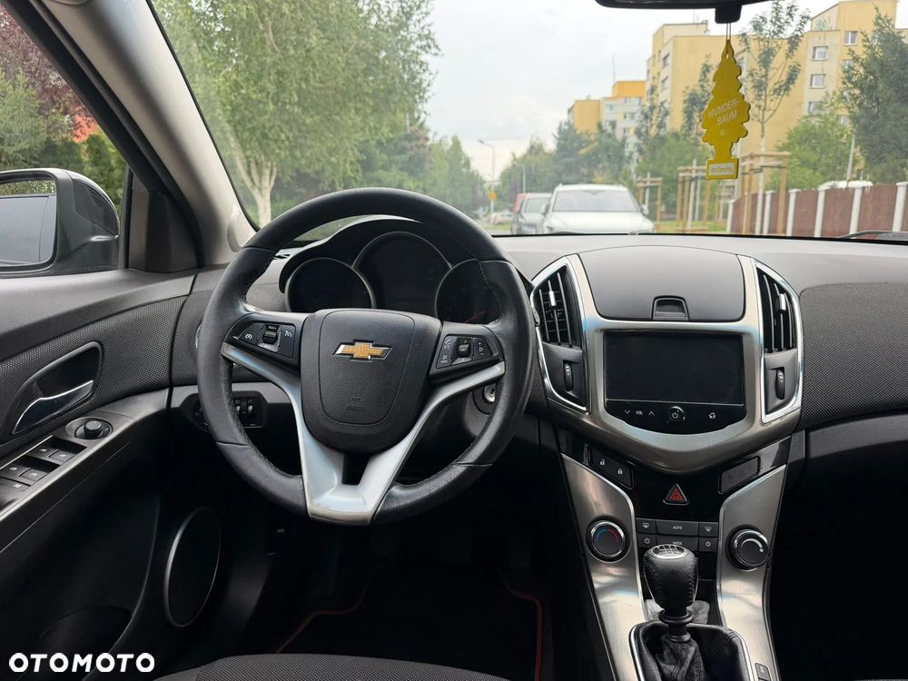 Chevrolet Cruze - 9