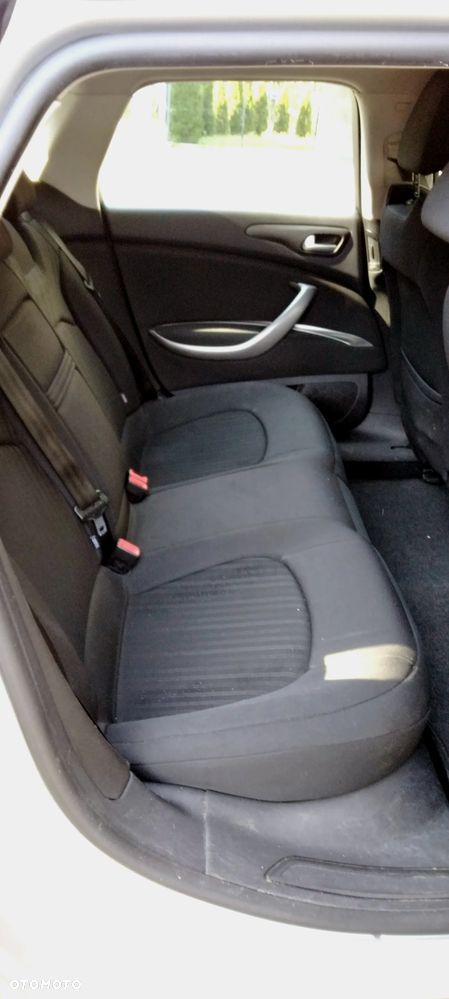 Citroën C5 2.0 HDi Exclusive - 16