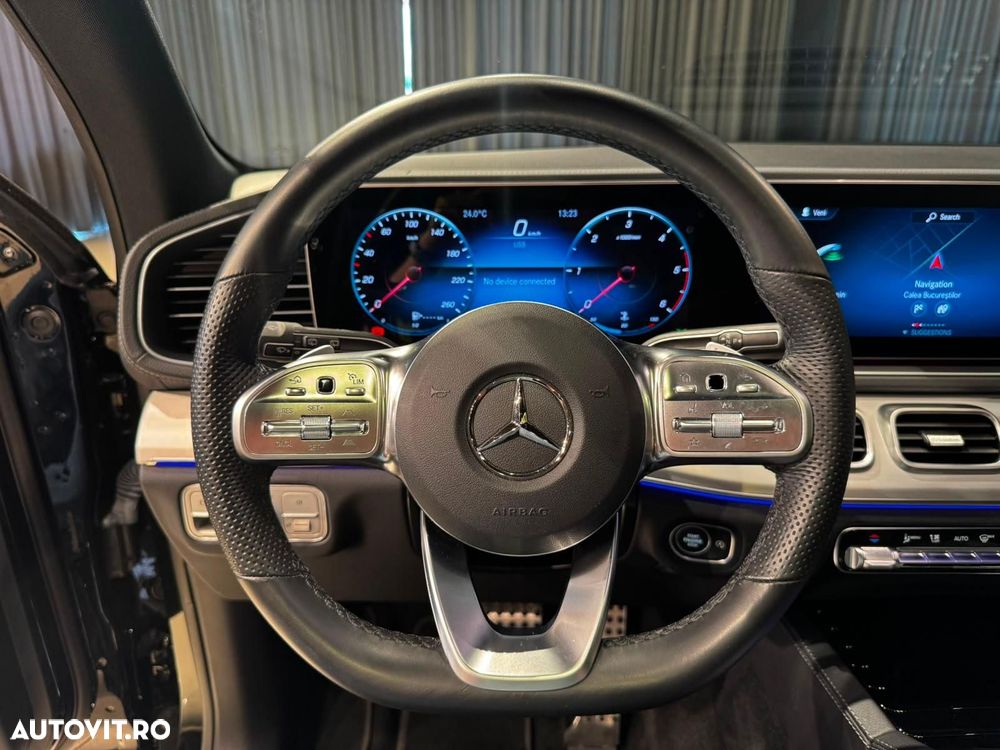 Mercedes-Benz GLS - 17