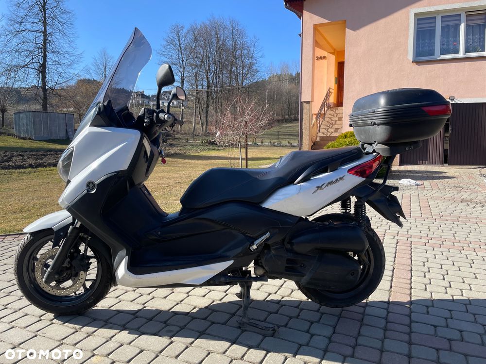 Yamaha X-max - 3