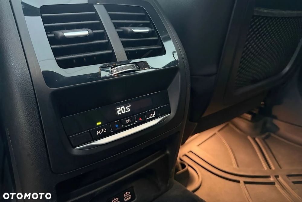 BMW X3 xDrive30i xLine - 14