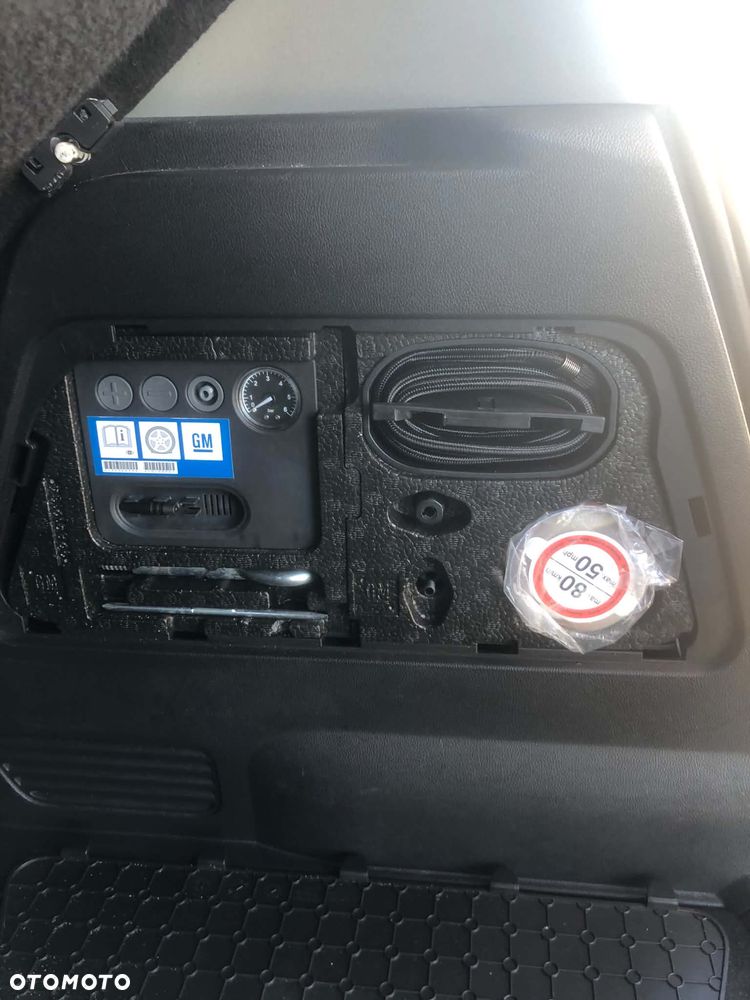 Opel Meriva - 13
