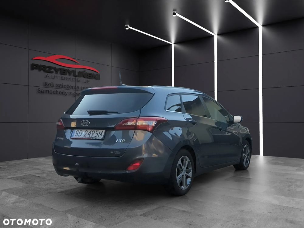 Hyundai i30 1.6 D Premiere Style - 6