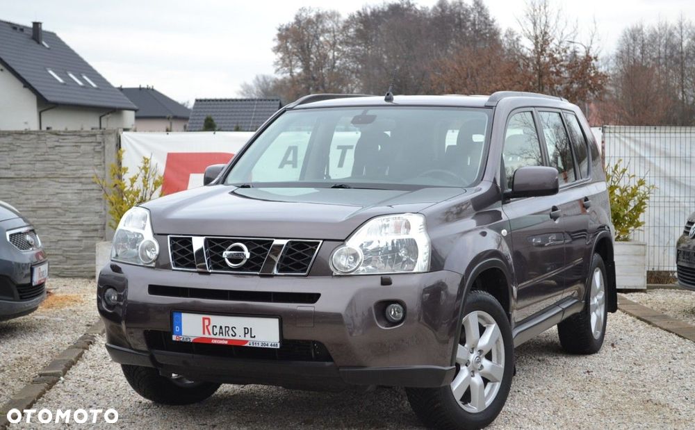 Nissan X-Trail 2.0 dCi 4x4 DPF Automatik LE - 2