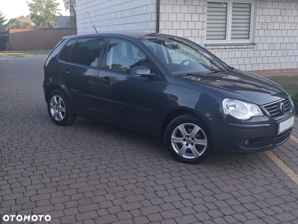Volkswagen Polo 1.4 16V Highline - 11