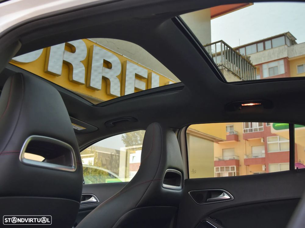 Mercedes-Benz GLA 200 (CDI) d 7G-DCT AMG Line - 23