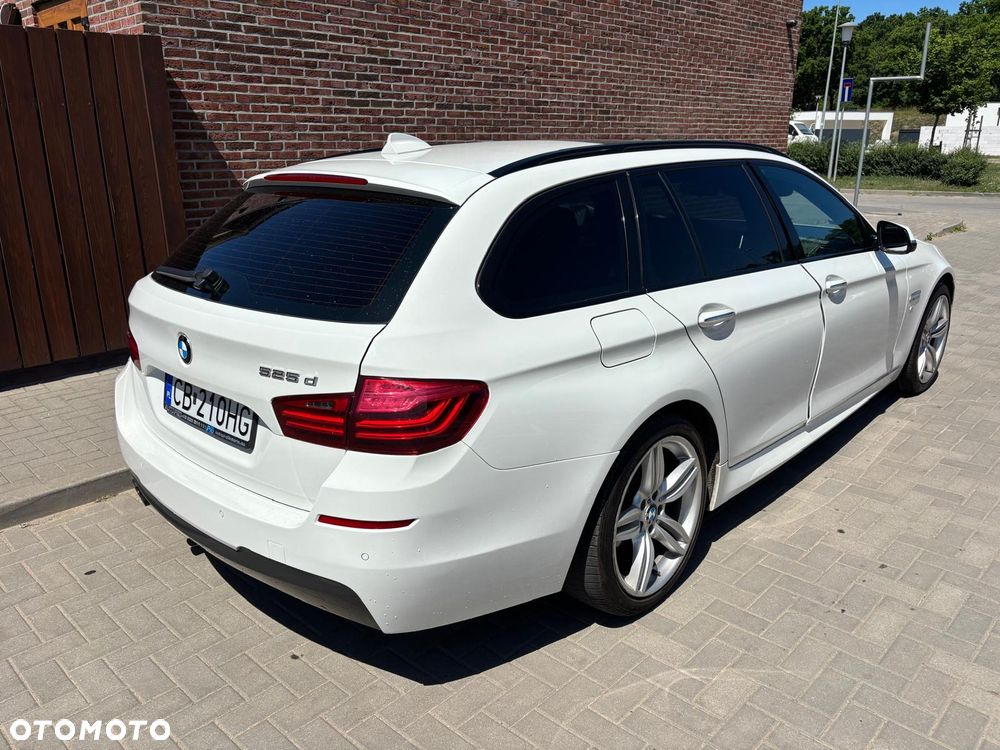 BMW Seria 5 525d Sport-Aut - 7