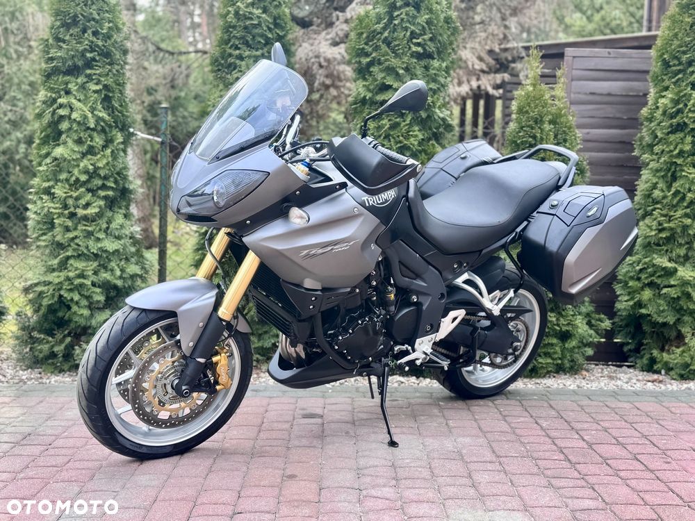Triumph Tiger - 5