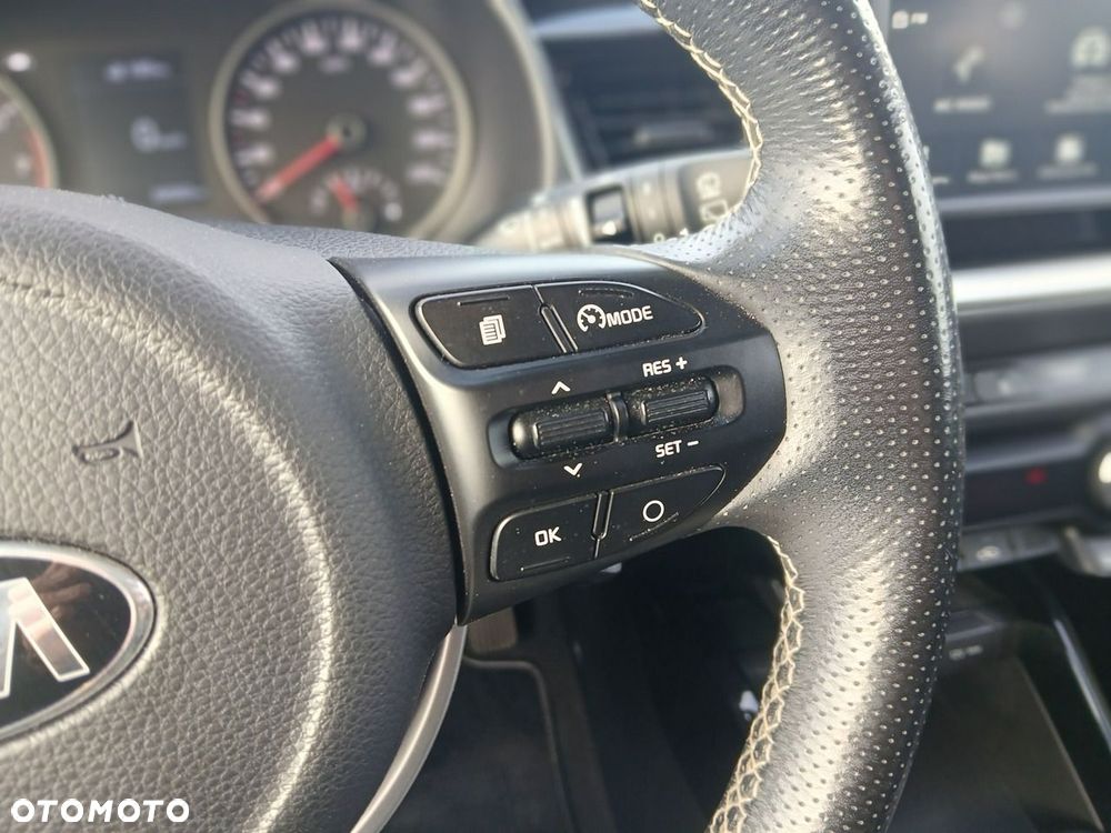 Kia Stonic 1.4 L - 19