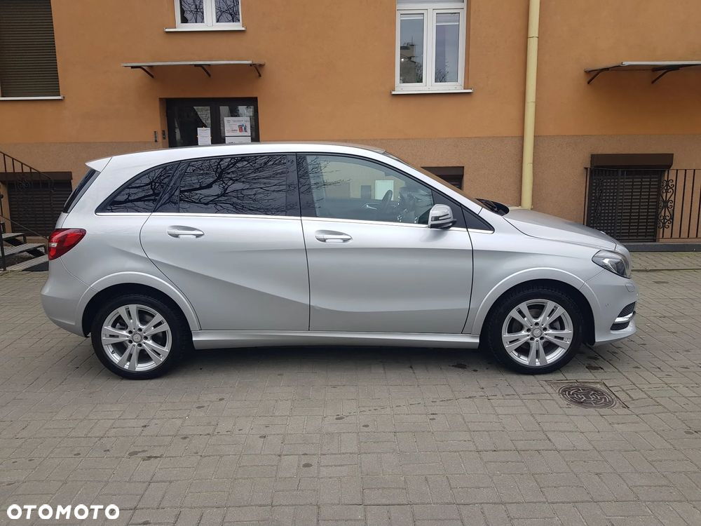 Mercedes-Benz Klasa B (Electric Drive) 250 e - 3