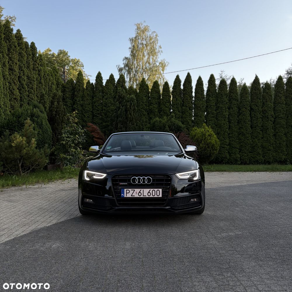 Audi A5 Cabrio 2.0 TDI DPF (clean diesel) - 2