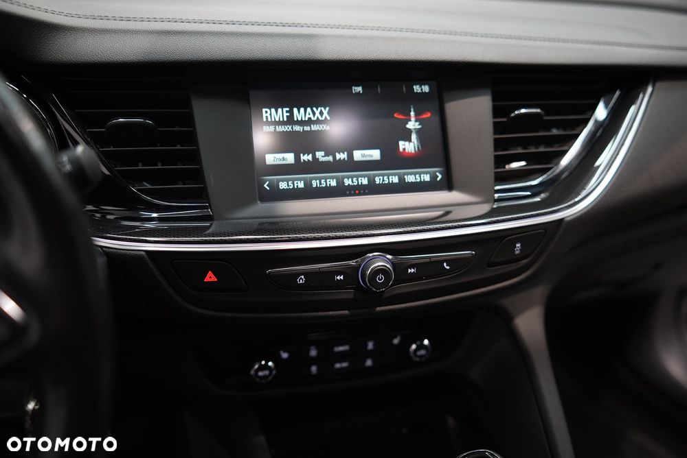 Opel Insignia - 17