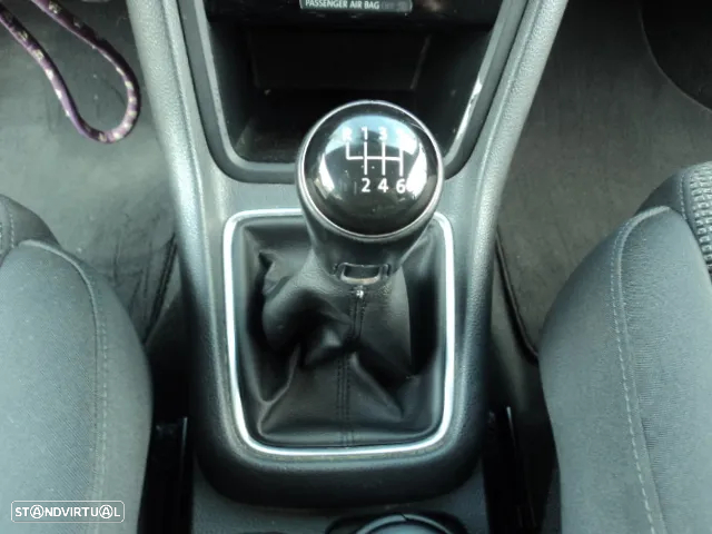 VW Sharan 2.0 TDI Confortline - 20