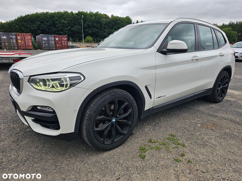 BMW X3 xDrive20d Advantage sport - 3