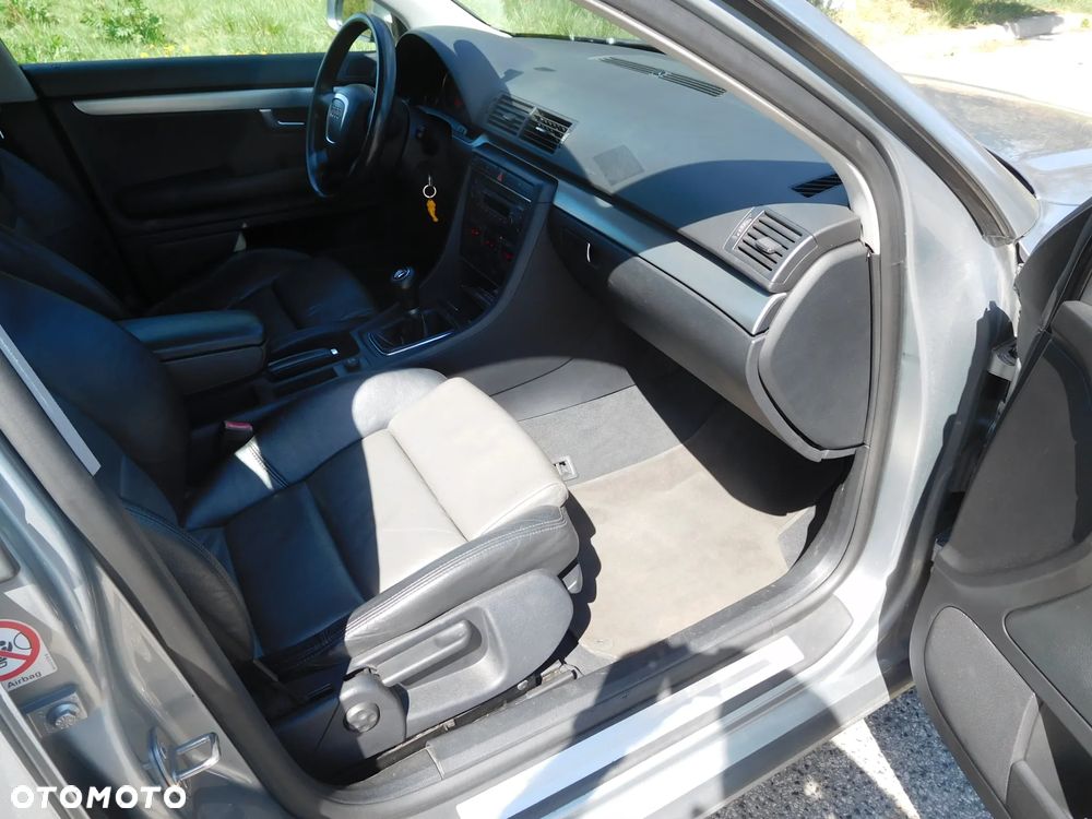 Audi A4 Avant 2.0 TDI DPF - 7